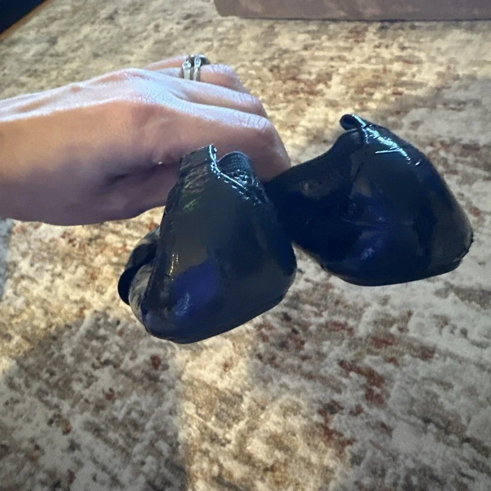 Michael Kors Rover Lux Ballet Shoes Youth Size 10 Black with jewel and gem